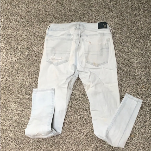 Distressed skinny jeans - Picture 2 of 3